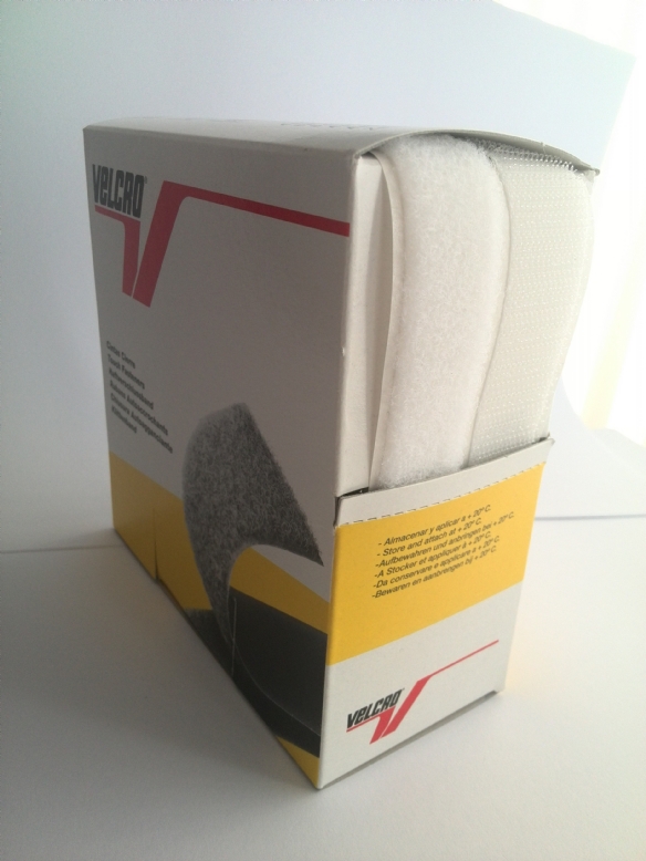 Velcro klittenband, zelfklevend, 20 mm x 5 meter, wit kopen?