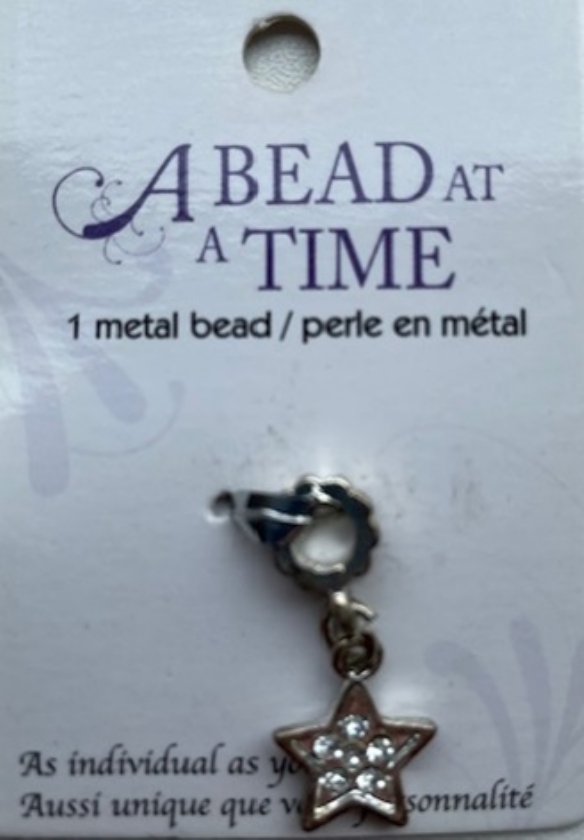 OUTLET Metalen kraal zilver met bedeltje, ster kopen?