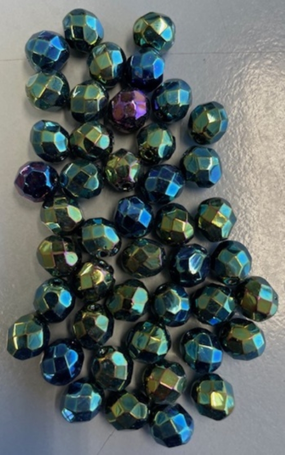 OUTLET glazen facetkralen 8mm, 45 stuks, scarabee kopen?