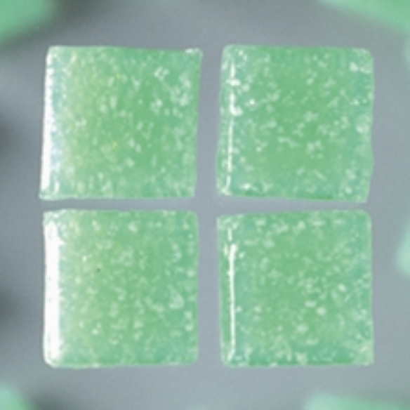 Glasmozaieksteentjes, 10x10 mm 200 gr lichtgroen kopen?