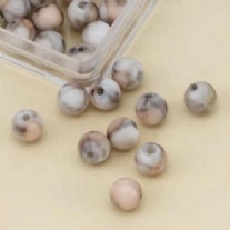 Gemarmerde kunststof  kralen 8mm  33 stuks creme