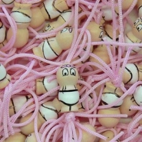 Gelukspoppetjes, baby meisje, 15 mm, 10 stuks