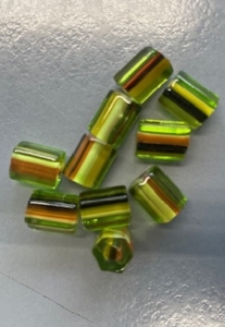 OUTLET Glazen kralen vijhoekig cylinder (80mm), 10 st, fancy groen