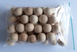 Beukenhouten ballen zonder gat, 30mm, 25 stuks