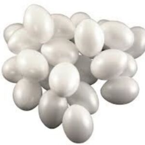 Witte plastic eieren, 6 cm, 25 stuks