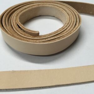 Tuigleren riem, dikte 2 mm, breedte 3,5 cm, lengte 110 cm