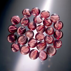 Glasnuggets, 17-20mm, 100 gram, 20-25 stuk, lila iriserend