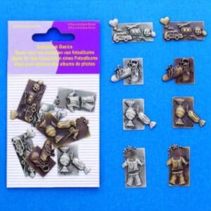 Scrapbook embellishments / basics, baby jongen, 8 stuks, inclusief plakkertjes