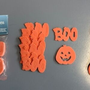 Crepla rubber/foam stansdelen, 16 stuks, pompoen en BOO, oranje